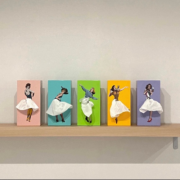 Pinup girl Tissue Box Cover Resin New in Box - Picture 8 of 14